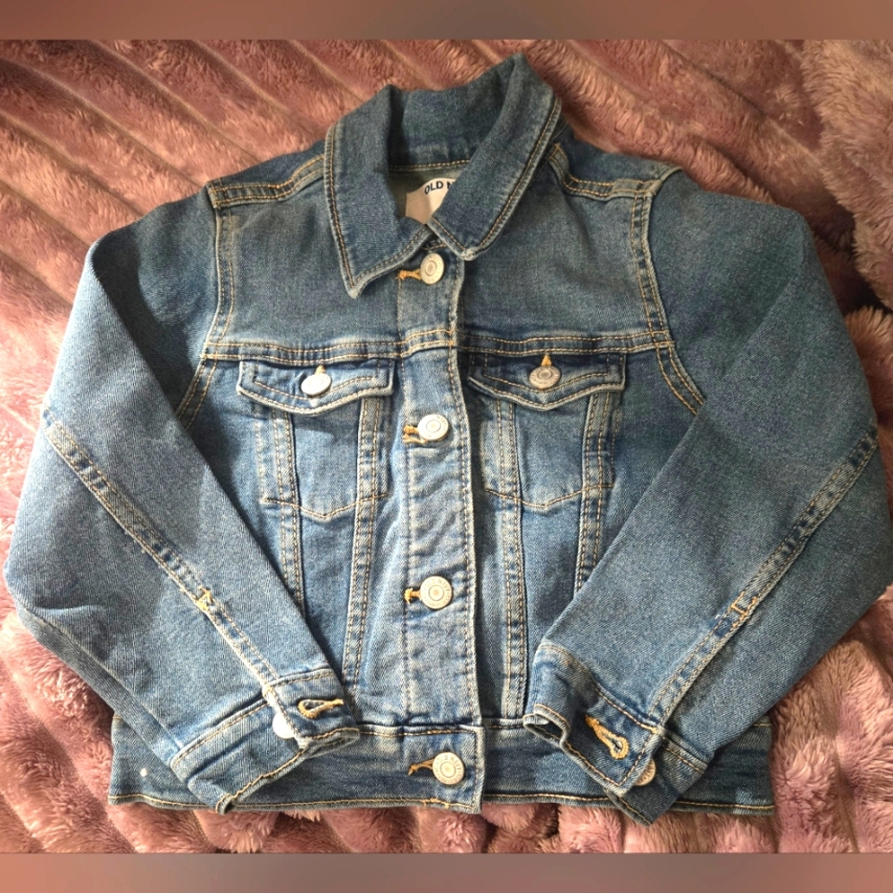 Perfect Condition Jean Jacket, size xs 4-5